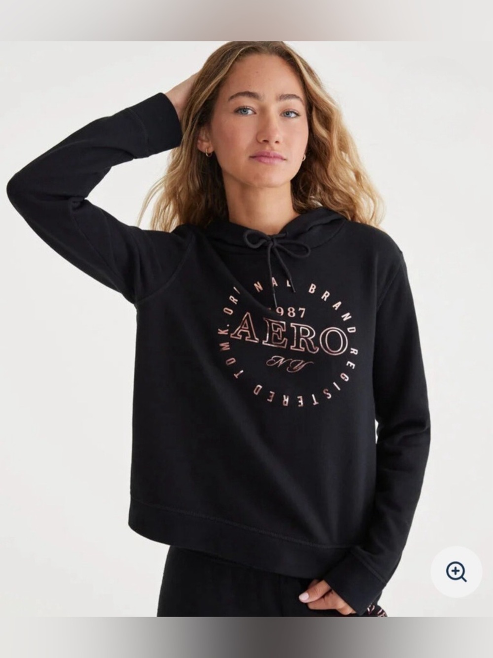 Aeropostale Foil Pullover Hoodie featuring the brand’s circular logo Crop Sz Sm